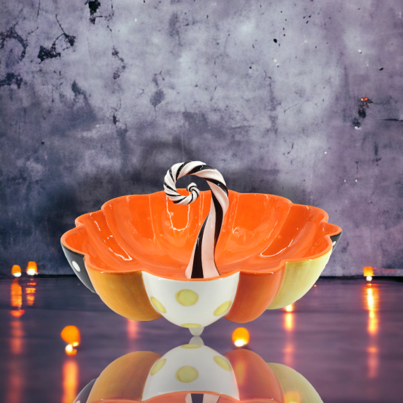 13&quot; Pumpkin Serving Bowl Halloween Decor  *SHIPS WITHIN 10 DAYS* NEW 2024
