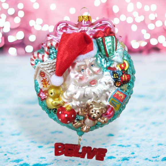 Santa in Wreath Ornament Christmas Decor *SHIPS WITHIN 15 DAYS*
