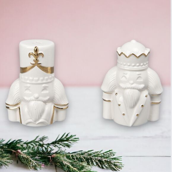 Nutcracker Salt &amp; Pepper Shakers Christmas Decor *SHIPS WITHIN 10 DAYS* NEW 2024