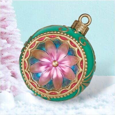 25in LED Green Bauble Christmas Decor *SHIPS WITHIN 10 DAYS* NEW 2024
