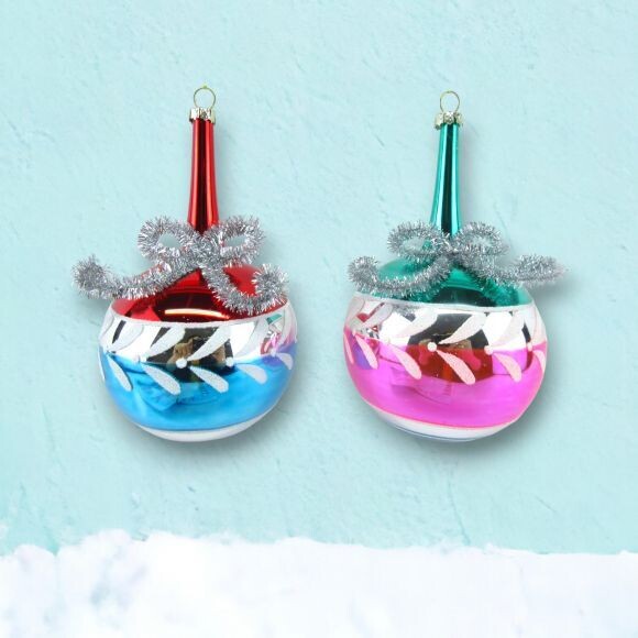 Set of 2 Vintage Retro Ornaments With Candles Christmas Decor *SHIPS WITHIN 10 DAYS* NEW 2024