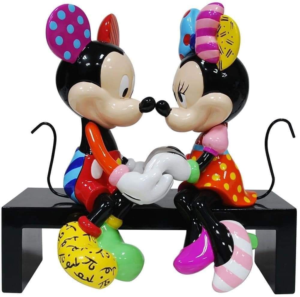 PRE-ORDER Mickey &amp; Minnie In Love By: Romero Britto NEW 2024 *SHIPS 9/2025*
