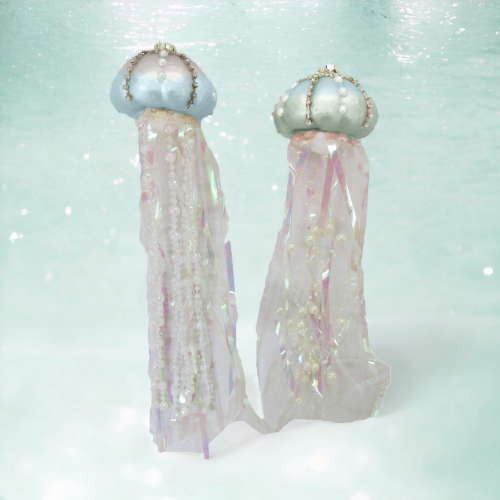 Ocean Breeze Jellyfish Set Of 4 Ornaments Coastal Christmas Decor *SHIPS WITHIN 10 DAYS*