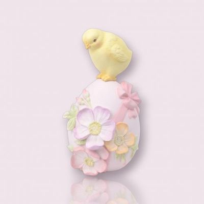 PRE-ORDER 9.5&quot; Chick On Floral Egg Easter Decor *SHIPS 2/2026* NEW 2026