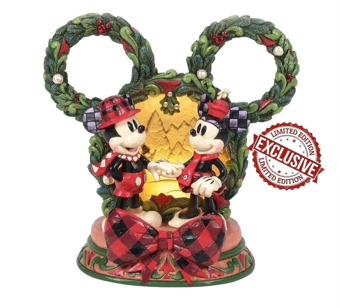 FIRST EDITION PLATNIUM JIM SHORE RETAILER EXCLUSIVE SIGNED Magical Winter Moments Mickey &amp; Minnie LED Diorama By: Disney Traditions Jim Shore NEW 2025