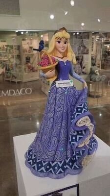 Grace and Beauty Deluxe Masterpiece Aurora By Jim Shore