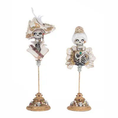 17" Male and Female Skeleton Bust Tabletop Set Of 2 Halloween Decor *SHIPS WITHIN 10 DAYS* NEW 2025