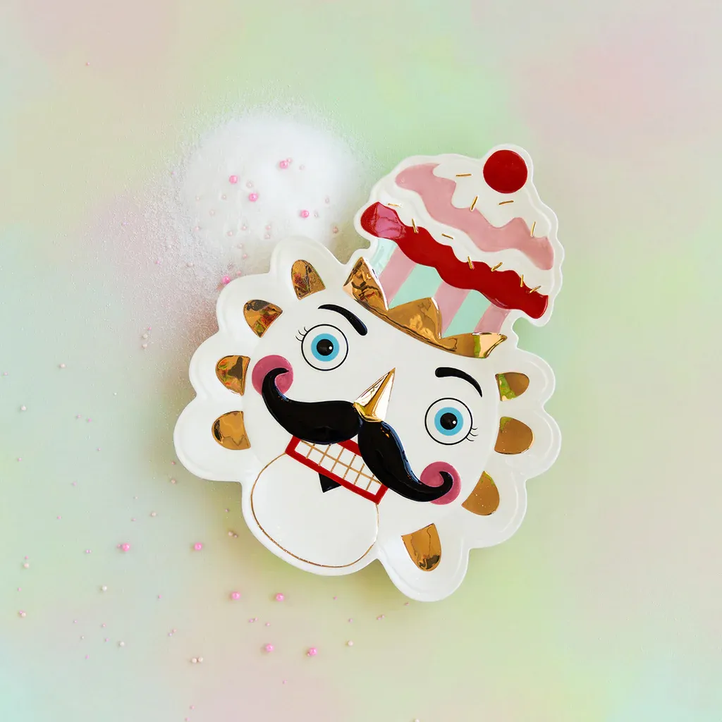 Glitterville Colonel Cupcake Platter