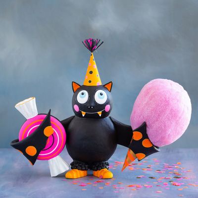 24" Sweet Toothy the Bat Display Halloween Decor Glitterville *SHIPS 9/2026* NEW 2026