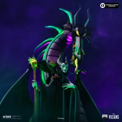 PRE-ORDER: Maleficent Deluxe Art Scale 1/10 Statue By: Iron Studios *SHIPS WINTER 2026* NEW 2026