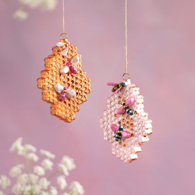 Honey Comb Bee Ornaments Set Of 4 Christmas Decor Glitterville *SHIPS WITHIN 10 DAYS* NEW 2025