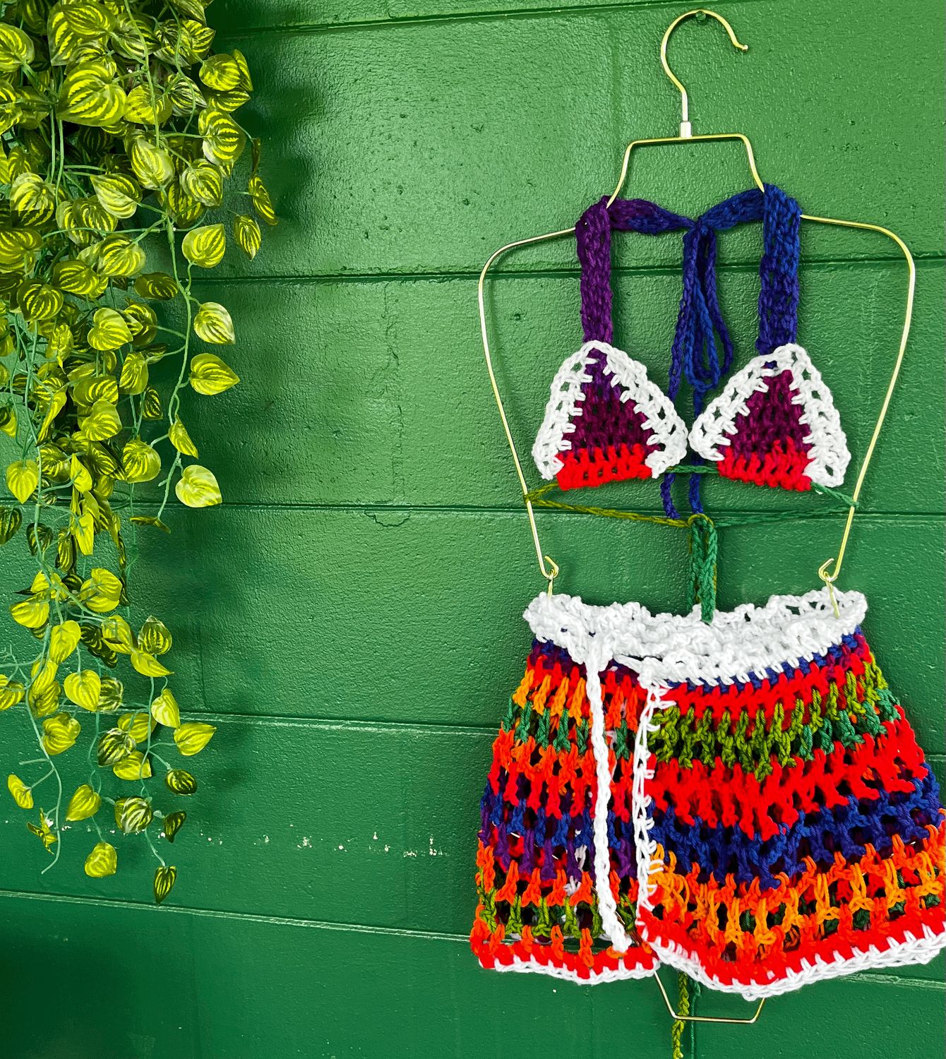 PARTY GIRL HANDMADE CROCHET