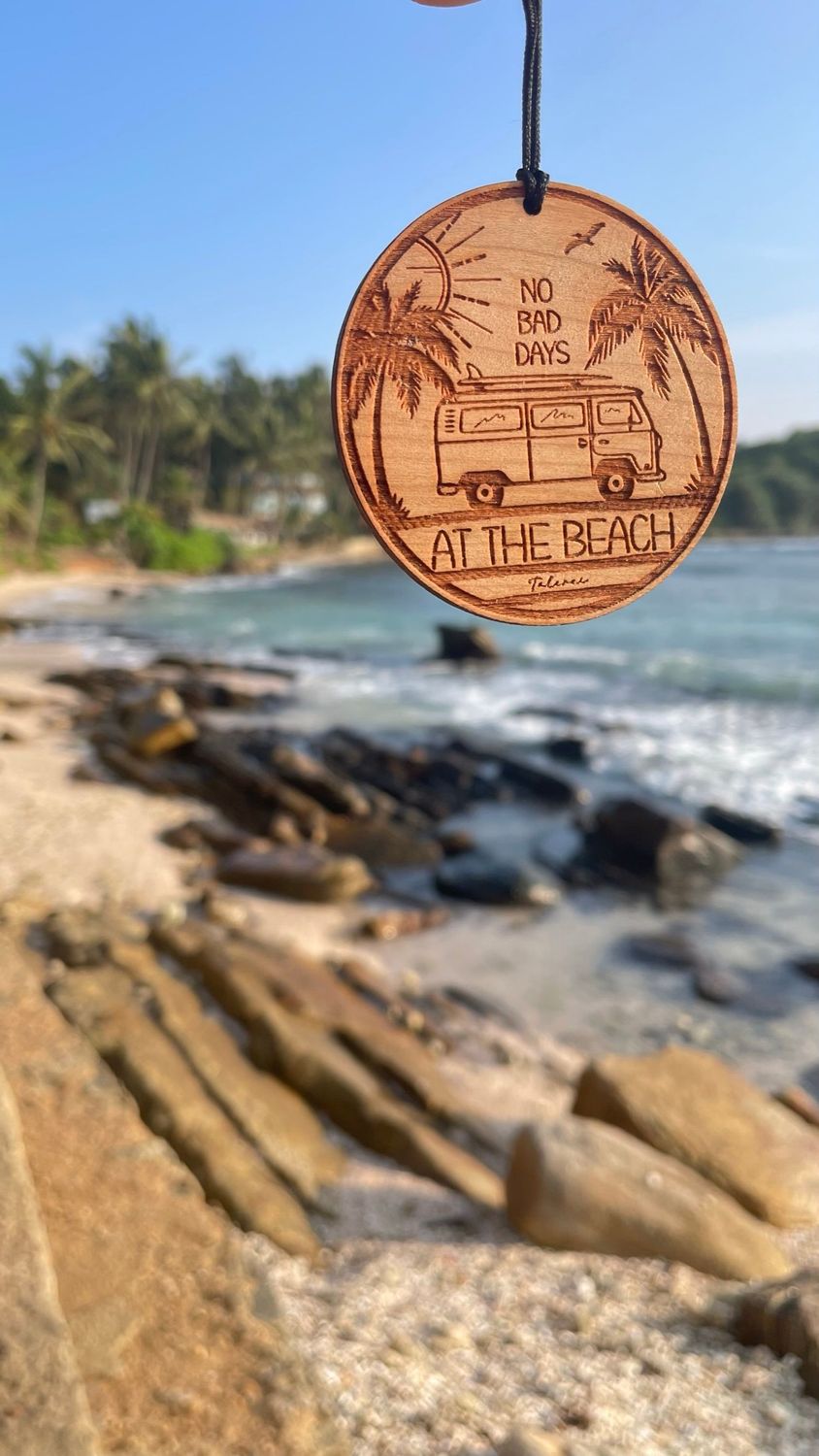 Logo beidseitig - No bad days at the Beach
