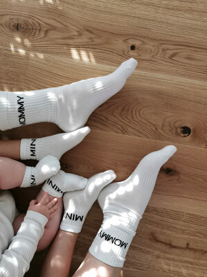 MOMMY - SOCKEN WEISS