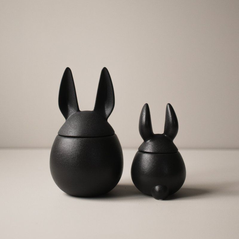 Eating Rabbit - cast iron