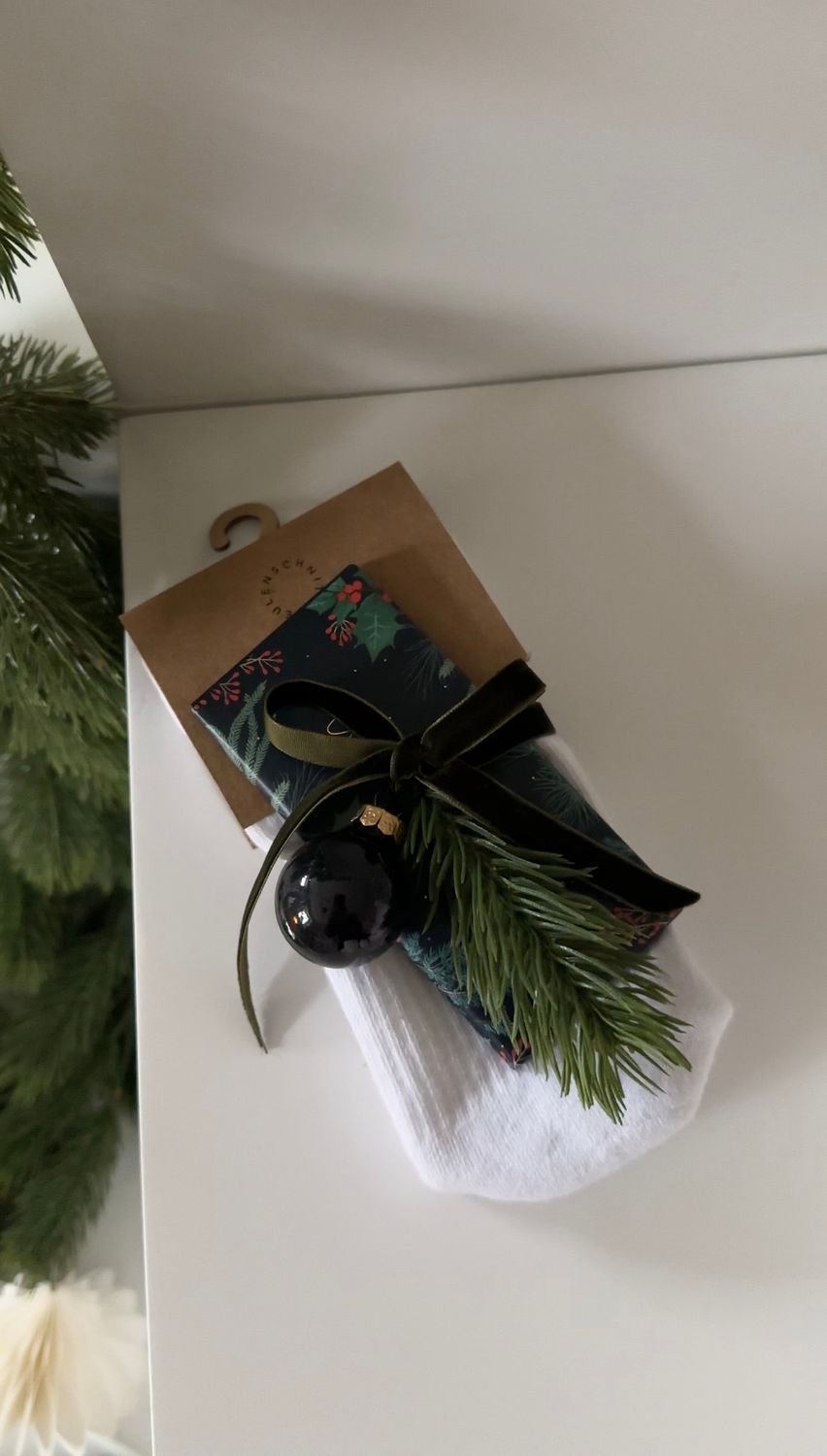 Set mit Socken und Schokolade ( 35-38 )