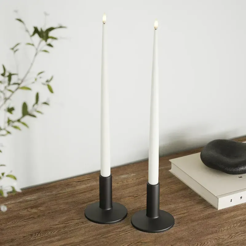 Weiße LED Stabkerze mit Lack, 2 Stck. ( 38 cm )