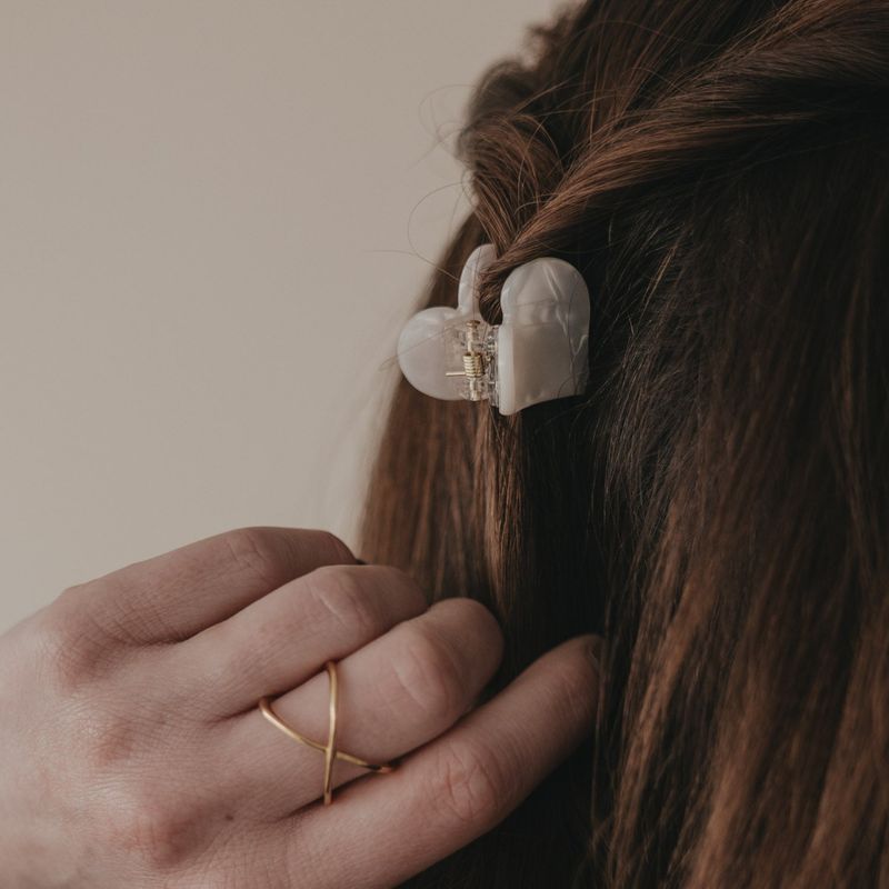 Haarspange Herzform klein Pearl