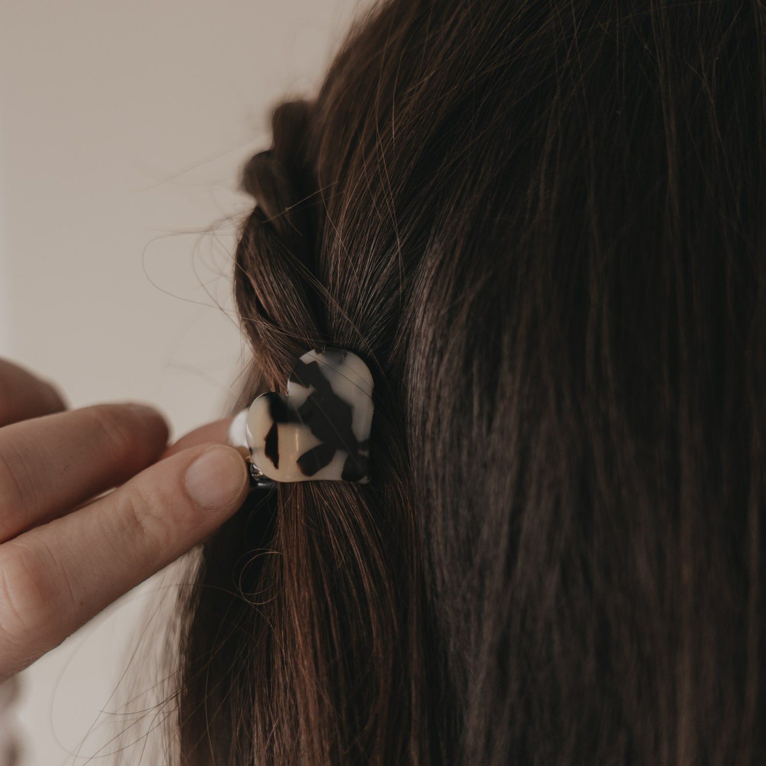 Haarspange Herzform klein Leo