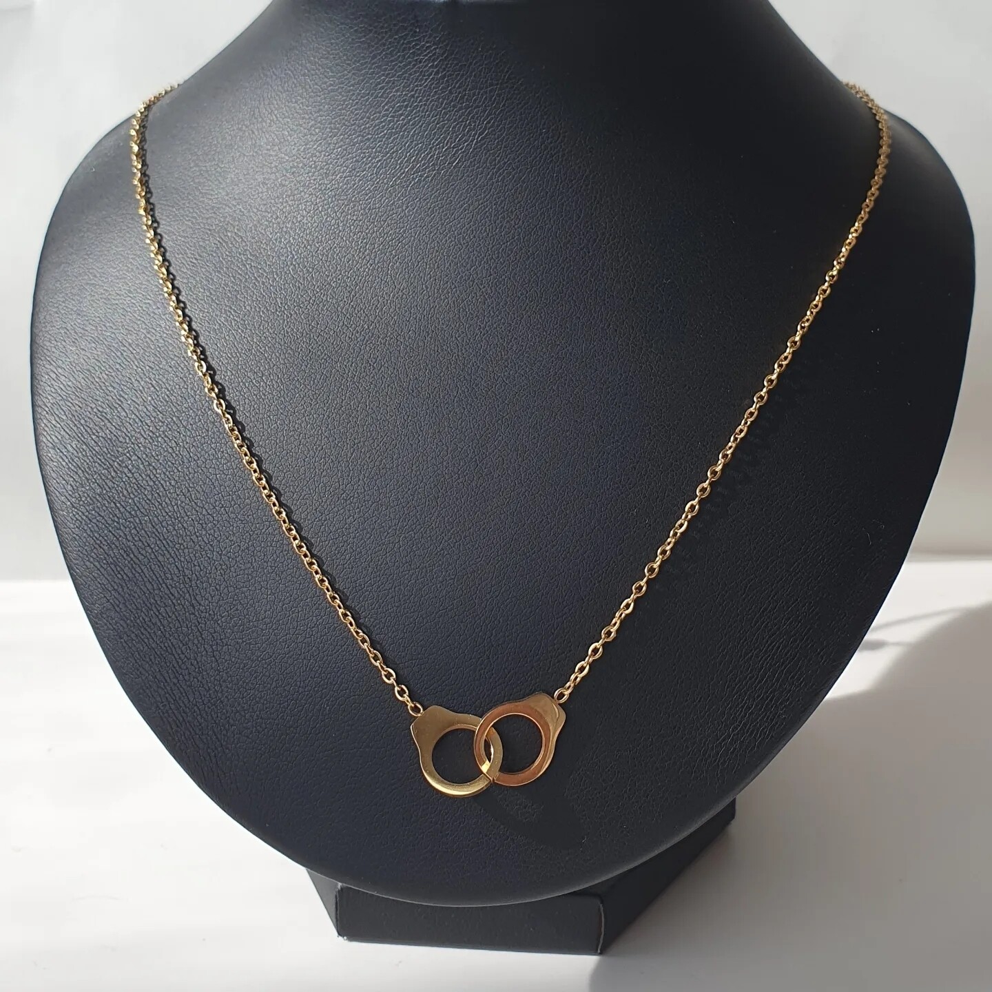 Collier menottes simple 