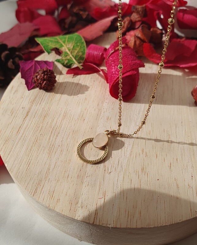 Collier perle rose clair