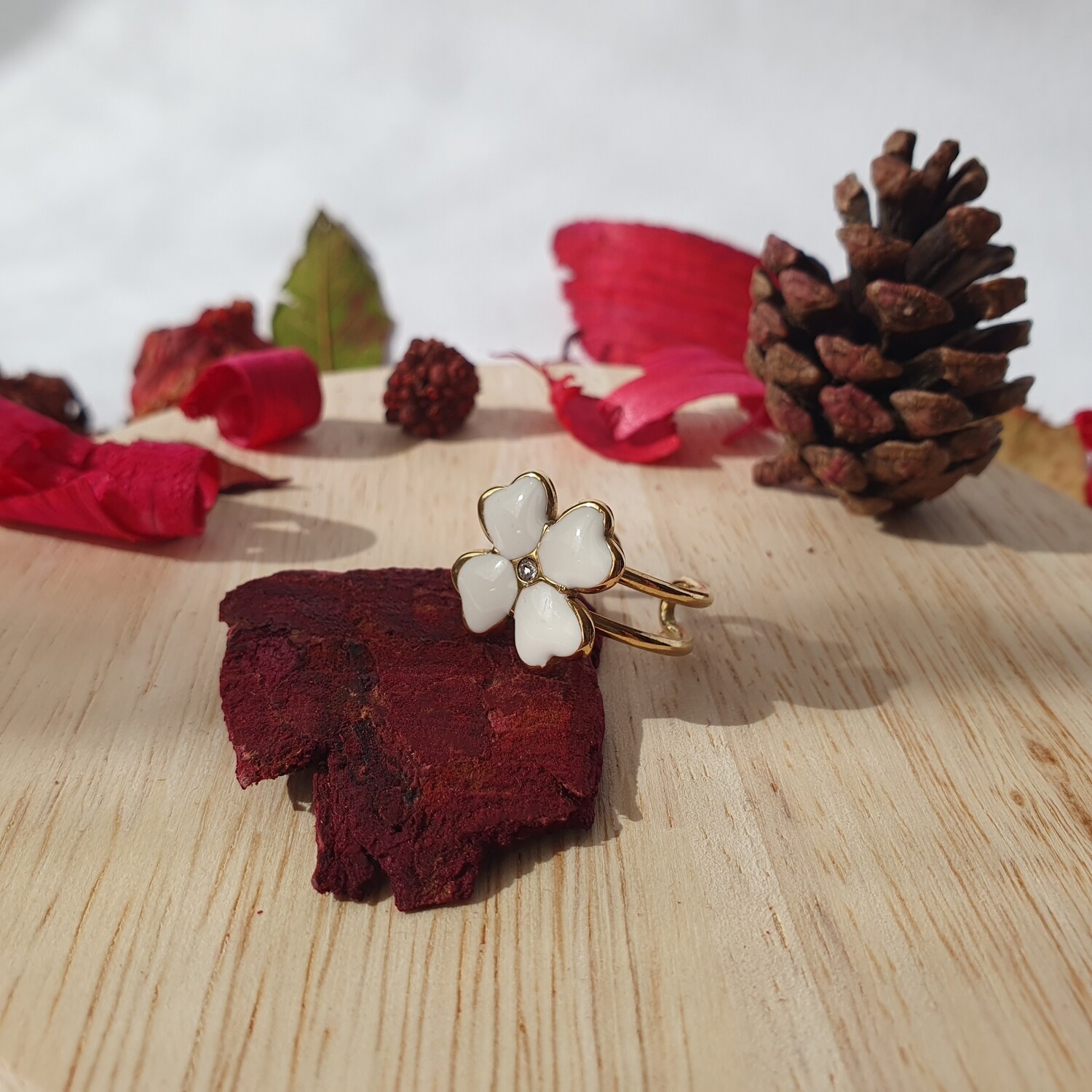 Bague trèfle doré & blanche