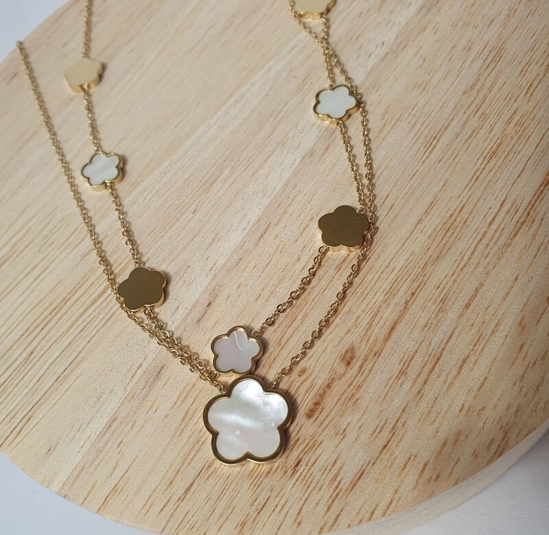 Collier double rang 8 fleurs 