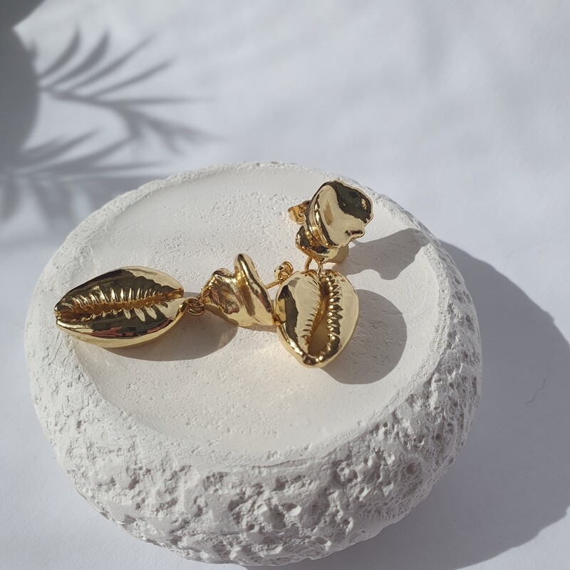 Boucles d'oreilles coquillage doré