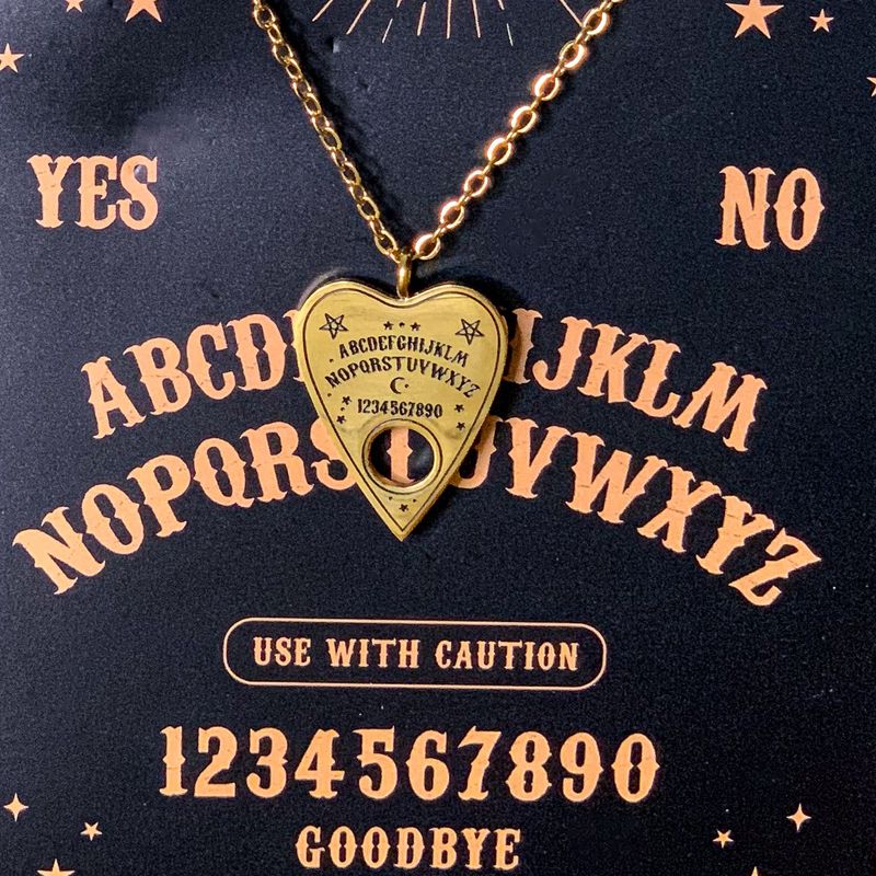 Kette Ouija