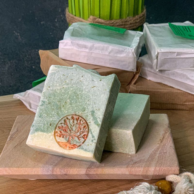 Green Witch ( Birkenblätter & Rosmarin Soleseife) Green Witch ( Birkenblätter & Rosmarin Soleseife)