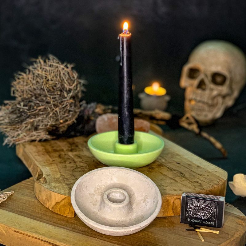 Kerzenhalter Feuerritual