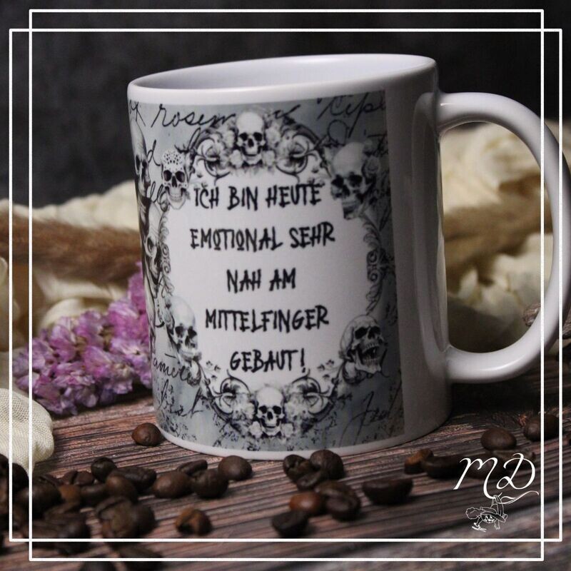 Tasse Totenköpfe