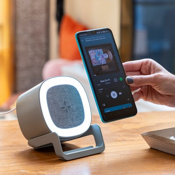 Haut-parleur-Chargeur Sans Fil avec LED Souwis InnovaGoods : La Solution Ultime pour Votre Bureau et Votre Maison