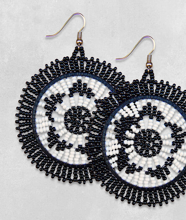 Xhosa Beaded Earrings Large Circle Black White