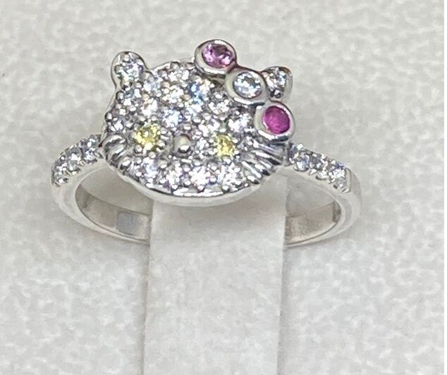 Kitty Ring