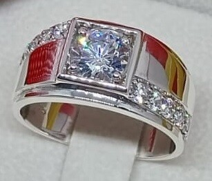 Square Feature Ring