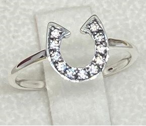Lucky Horse Shoe Ring