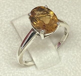 Showpiece Ring