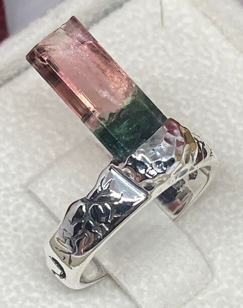 Runic Pillar Ring
