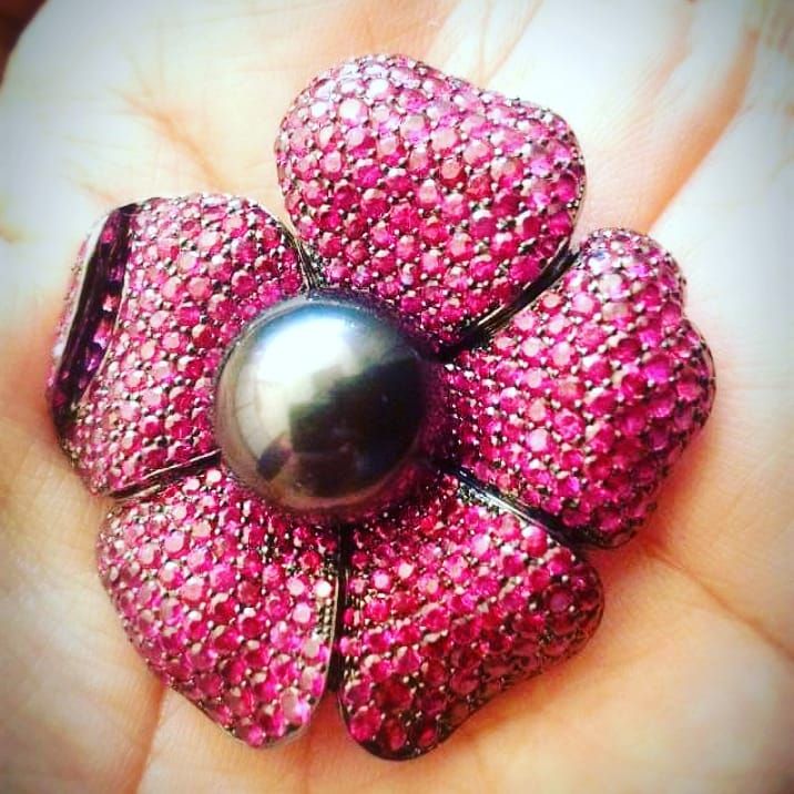 Bold Realistic Flower