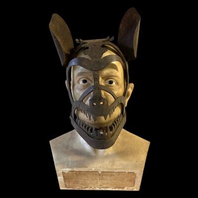 Marble sculpture with real infamy mask, Italy 18th/19th century