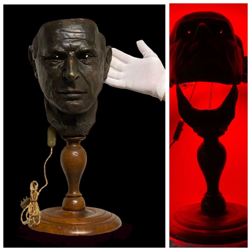 Eccezionale lampada elettrica legno bronzo anni 80 provenienza locale luci rosse