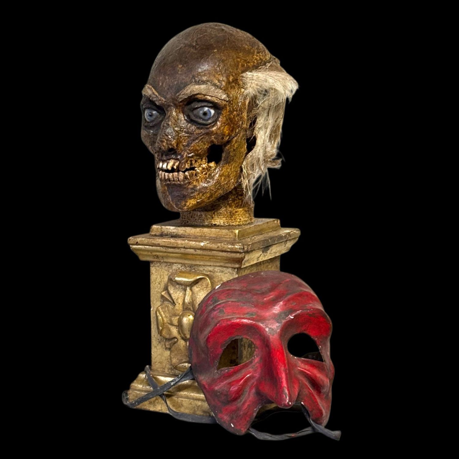 Exceptional reproduction of a petrified head, Italy, late 19th century, early 20th century