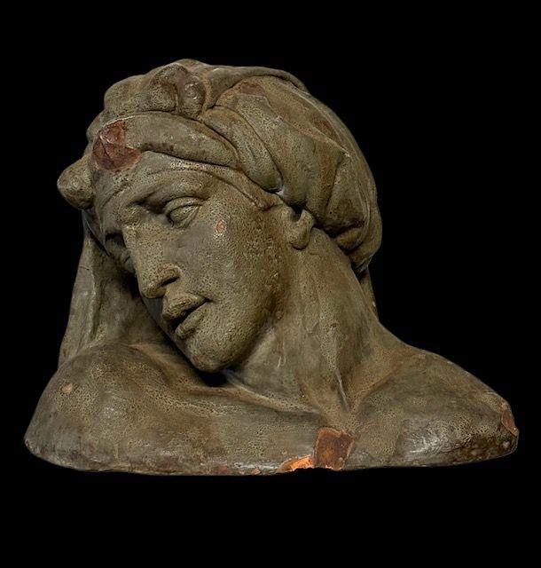 Scultura in terracotta rappresentante la testa dell'Aurora di Michelangelo, Italia XIX secolo