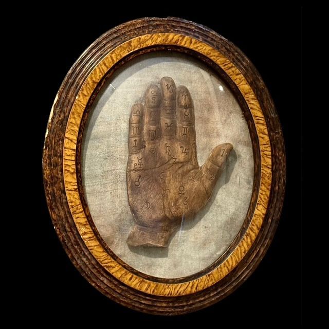 Modello didattico per l’insegnamento della chiromanzia, Torino, fine XIX – inizi XX secolo Modello didattico per l’insegnamento della chiromanzia, Torino, fine XIX – inizi XX secolo