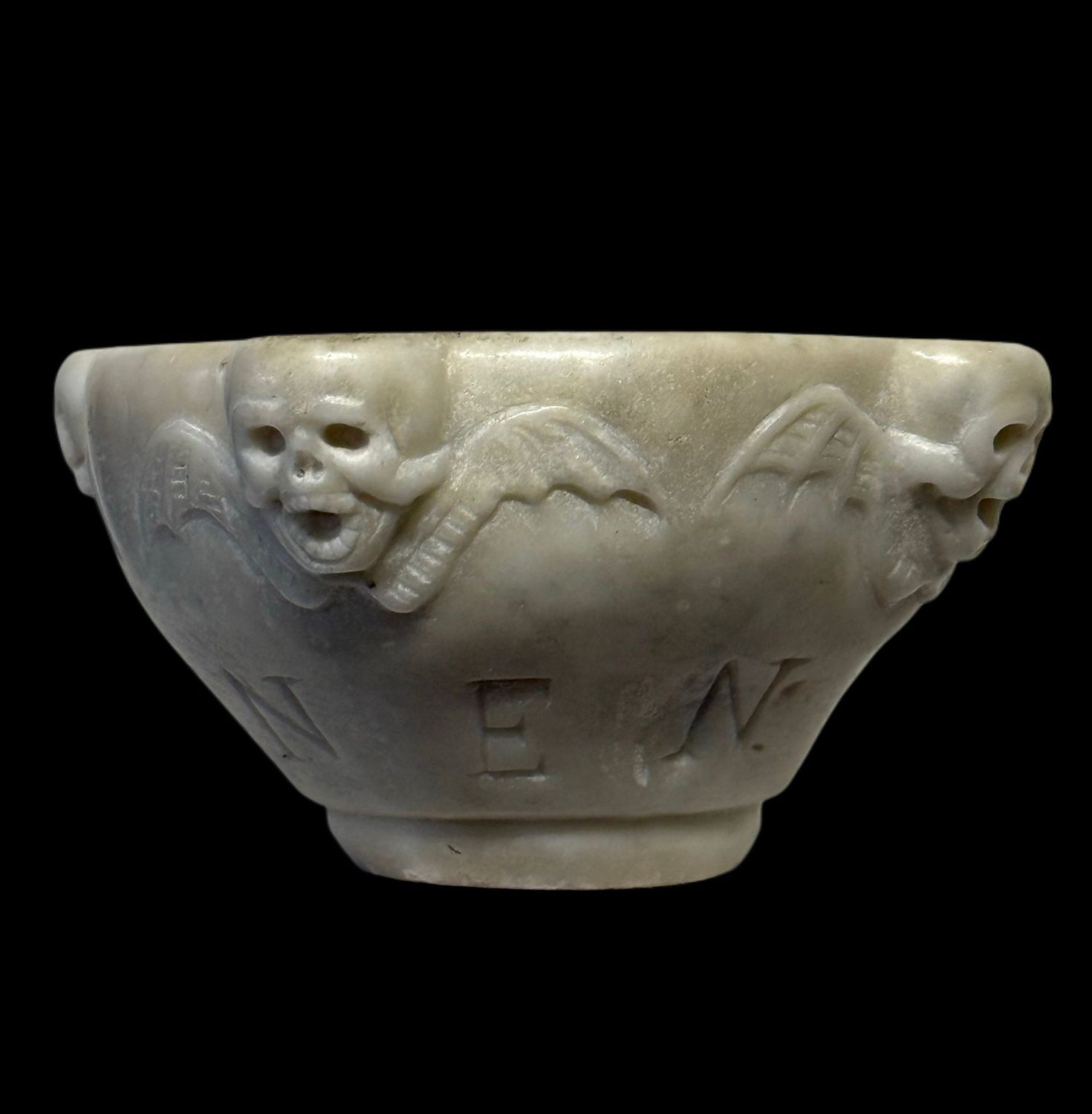 Extremely rare marble poison mortar, Italy probably 18th/19th century
