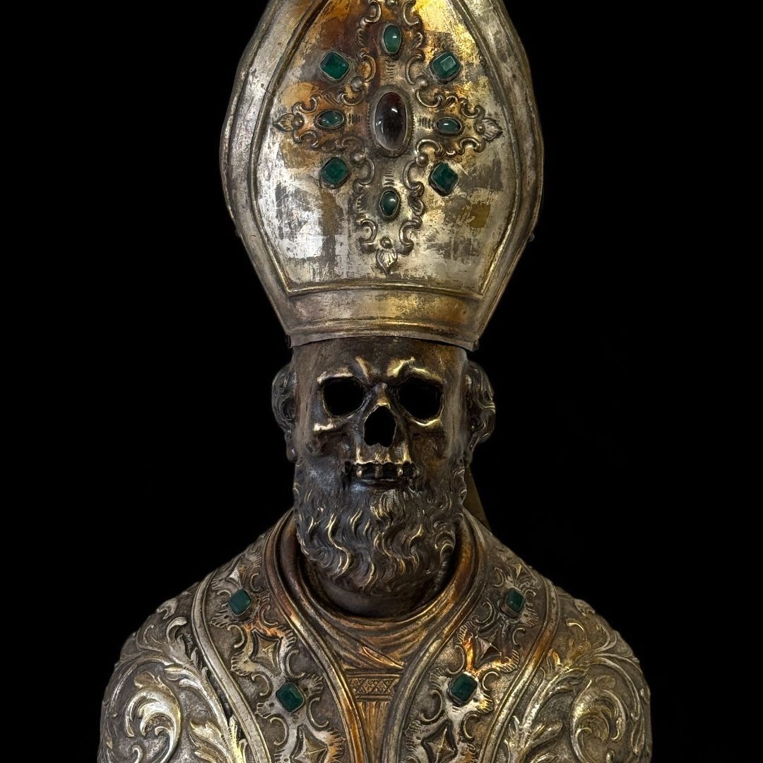 Vanitas Bishop – Scultura memento mori da busto ecclesiastico, fine XIX secolo e reinterpretazione XX secolo Vanitas Bishop – Scultura memento mori da busto ecclesiastico, fine XIX secolo e reinterpretazione XX secolo