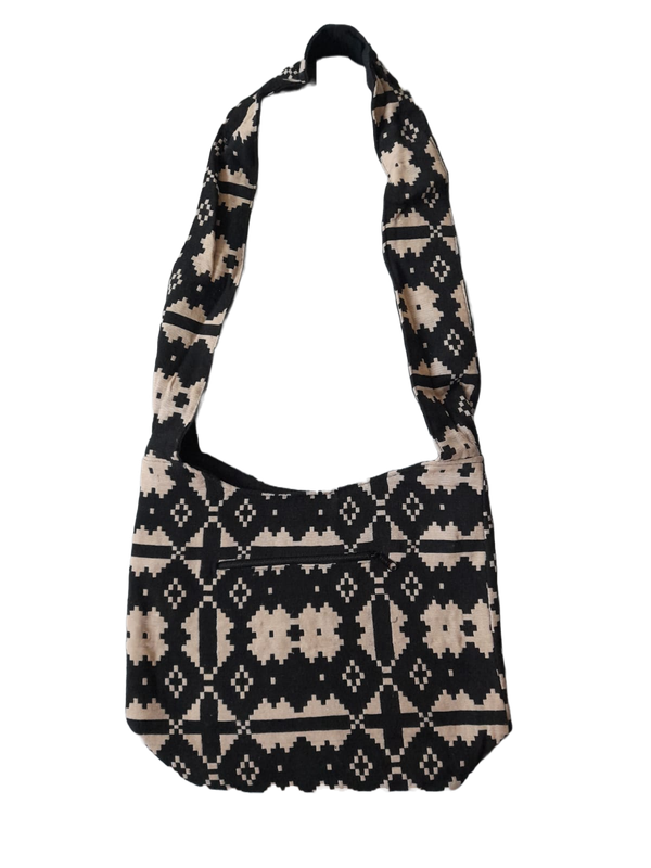 Große Hippie-Handtasche: Arcade Style (schwarz weiß) (35x25x12cm)