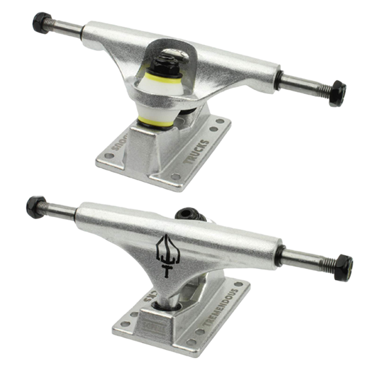 Tremendous Trucks 4.5” Silver. Set of 2