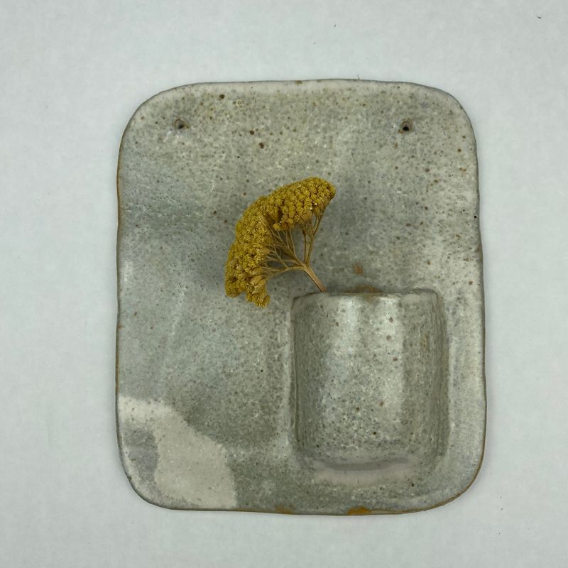 Muurvaasje 'muurboeketje'